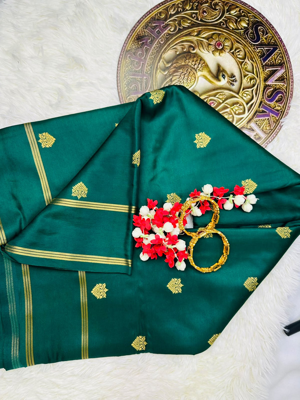 Emerald Green Mysore Semi Silk Saree with Gold Zari Motifs & Rich Pallu
