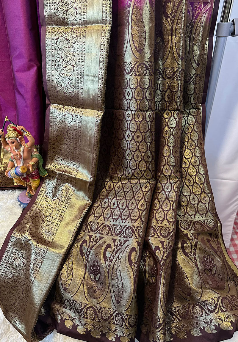 Kamalika Magenta Gold Zari Saree
