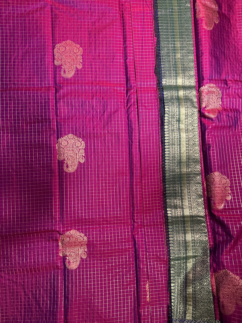 Magenta Kancheepuram Handloom Semi Silk Saree with Gold Zari Border